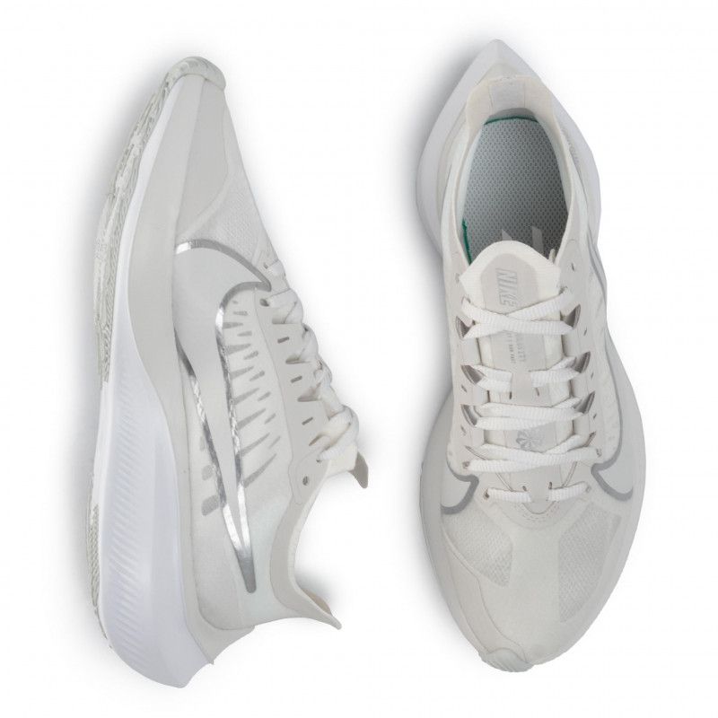 Чоловічі кросівки Nike Zoom Gravity BQ3203-001_image_6