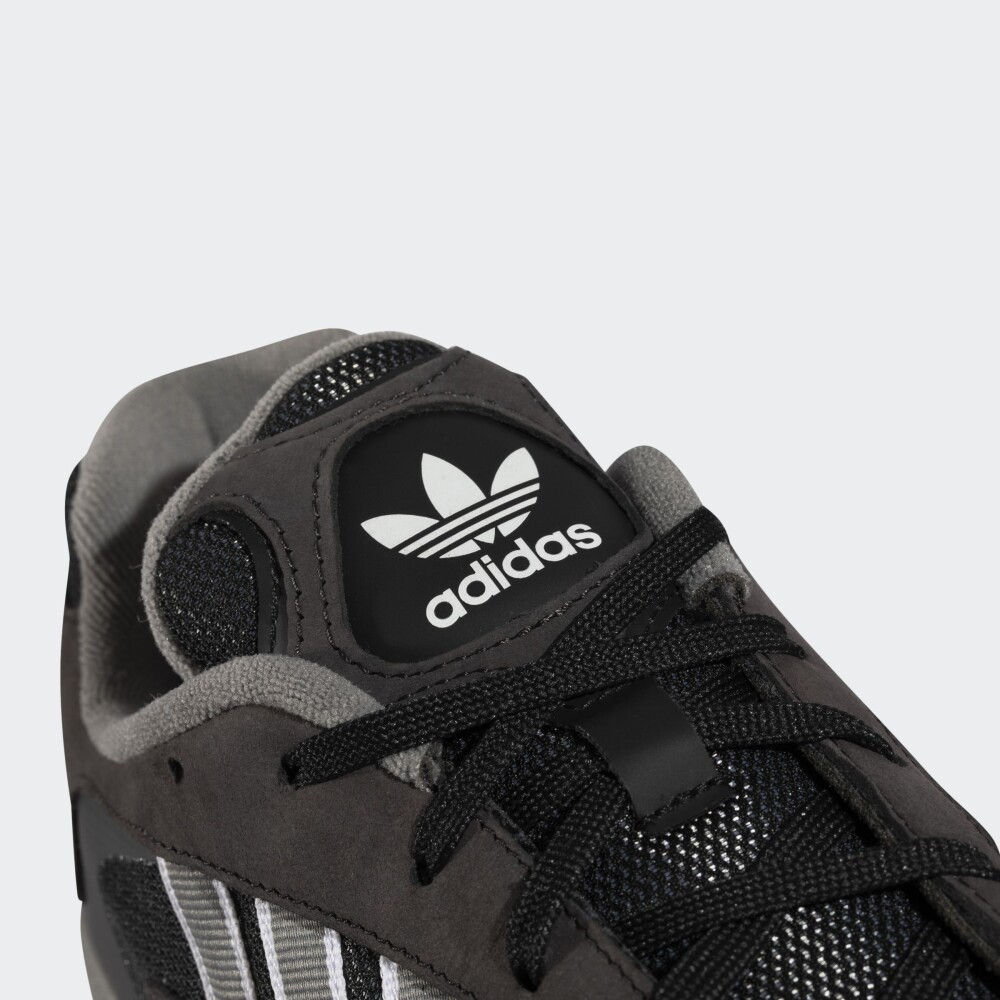 Чоловічі кросівки Adidas Yung-1 FV9142_image_7