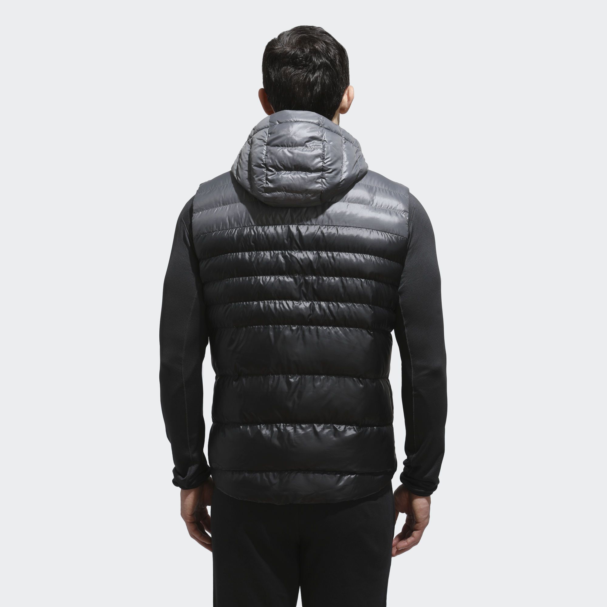 Чоловік жилет Adidas Hooded CV6072_image_4