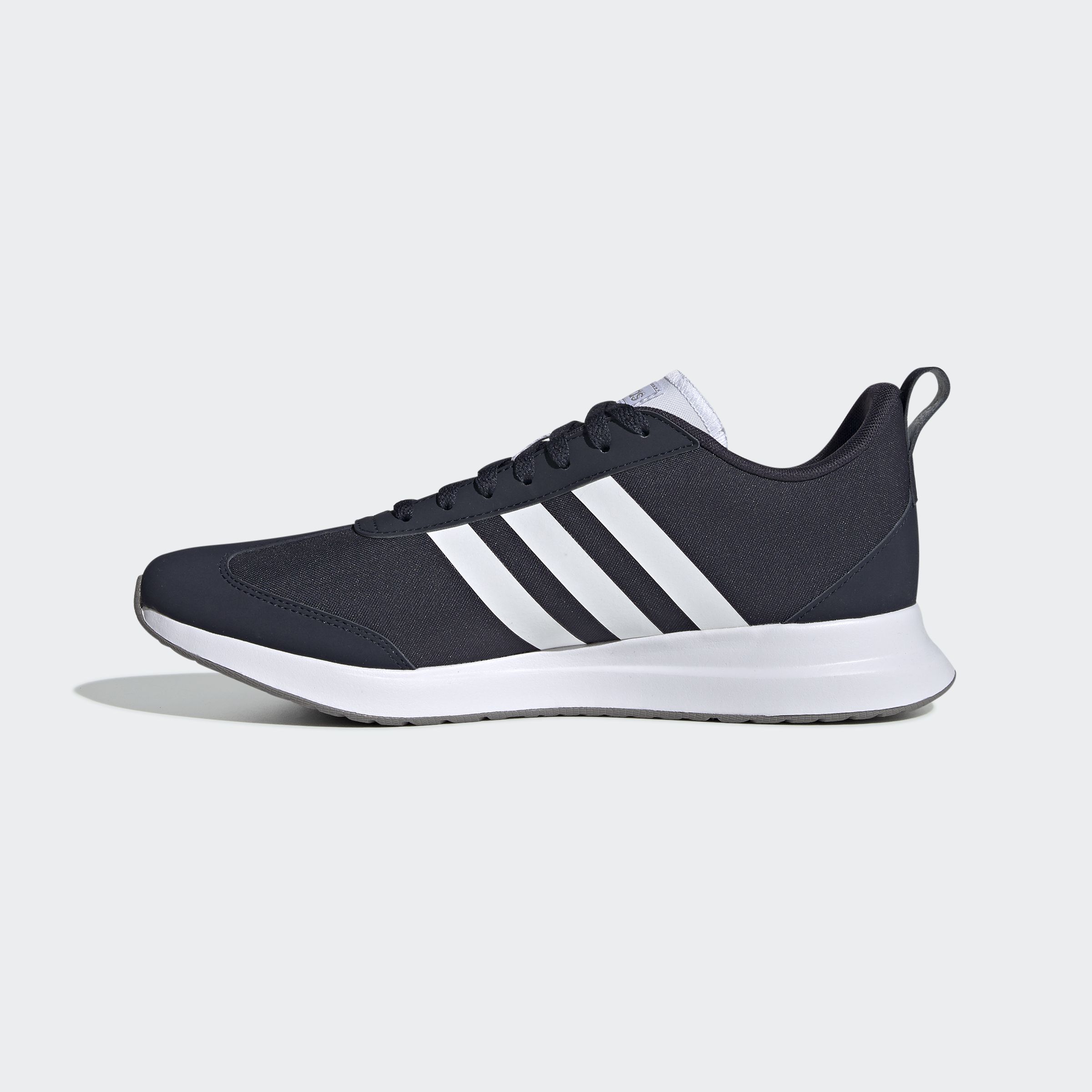 Чоловічі кросівки Adidas EG8685_image_2