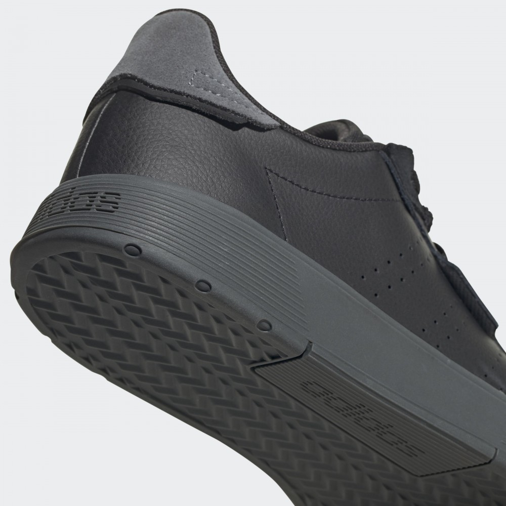 Чоловічі кросівки Adidas Courtphase FY9661_image_6
