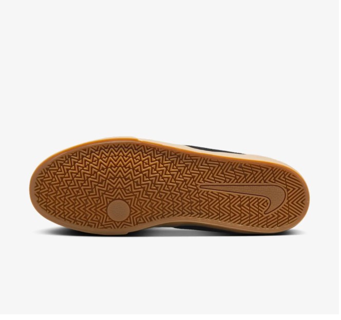 Кросівки чоловічі Nike Charge Suede IB2750-003_image_4