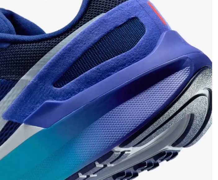 Чоловічі кросівки Nike Air Zoom Structure 25 DJ7883-017_image_3