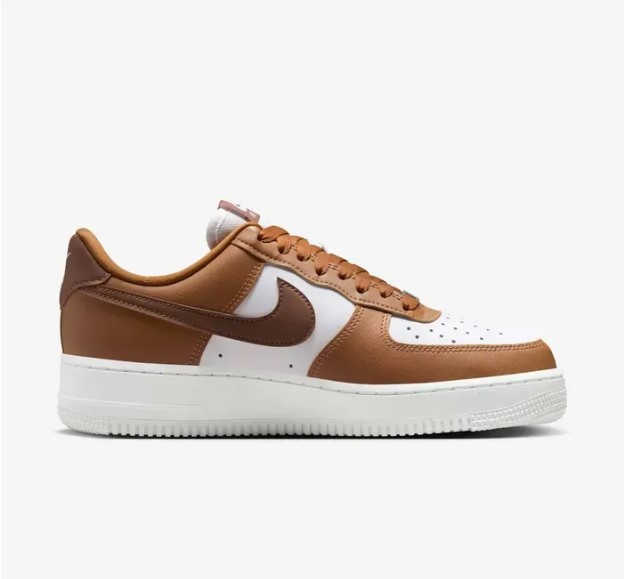 Кроссовки женские Nike Air Force 1 07 IM6364-200_image_1
