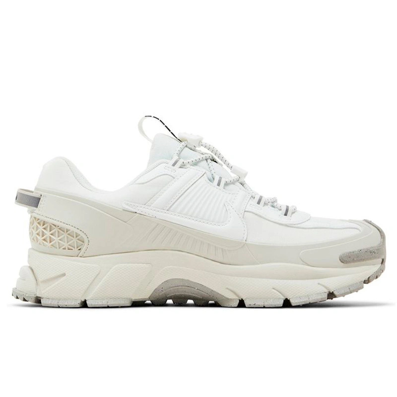 Кросівки чоловічі Nike Zoom Vomero Roam HV5951-100_image_1