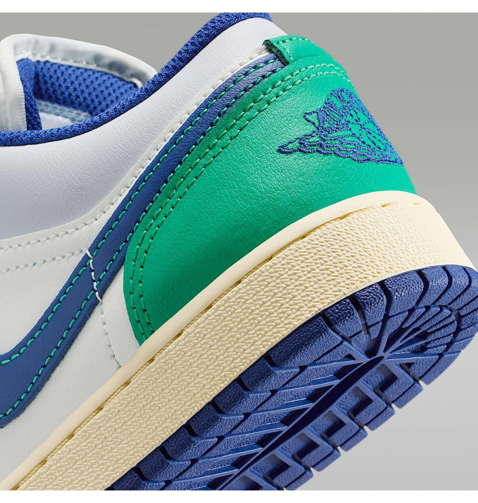 Кросівки підліткові Air Jordan 1 Low 553560-147_image_8