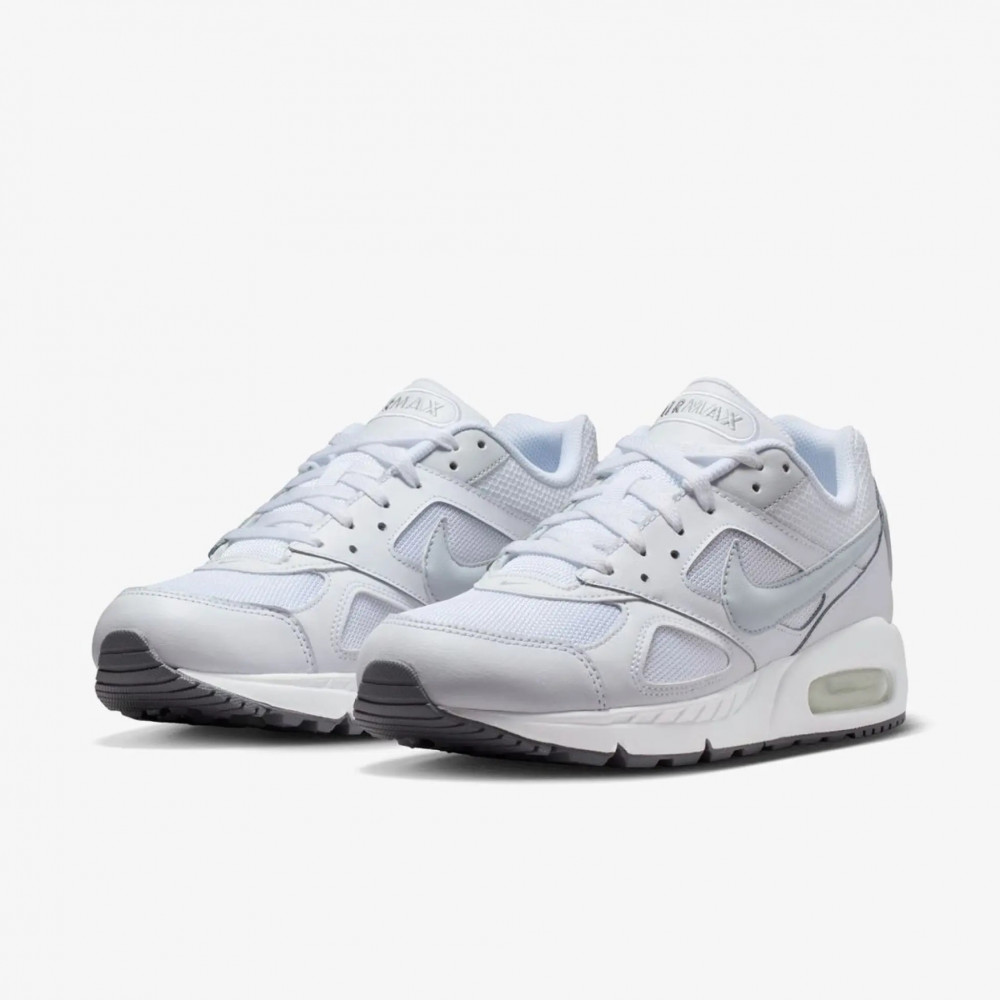 Жіночі кросівки Nike Wmns Air Max Ivo 580519-105_image_6
