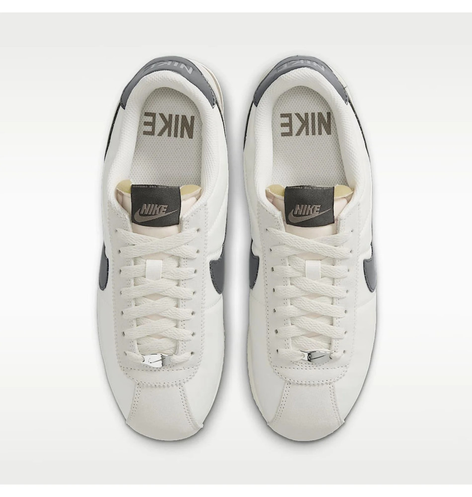Жіночі кросівки Nike Wmns Cortez IU7556-030_image_2