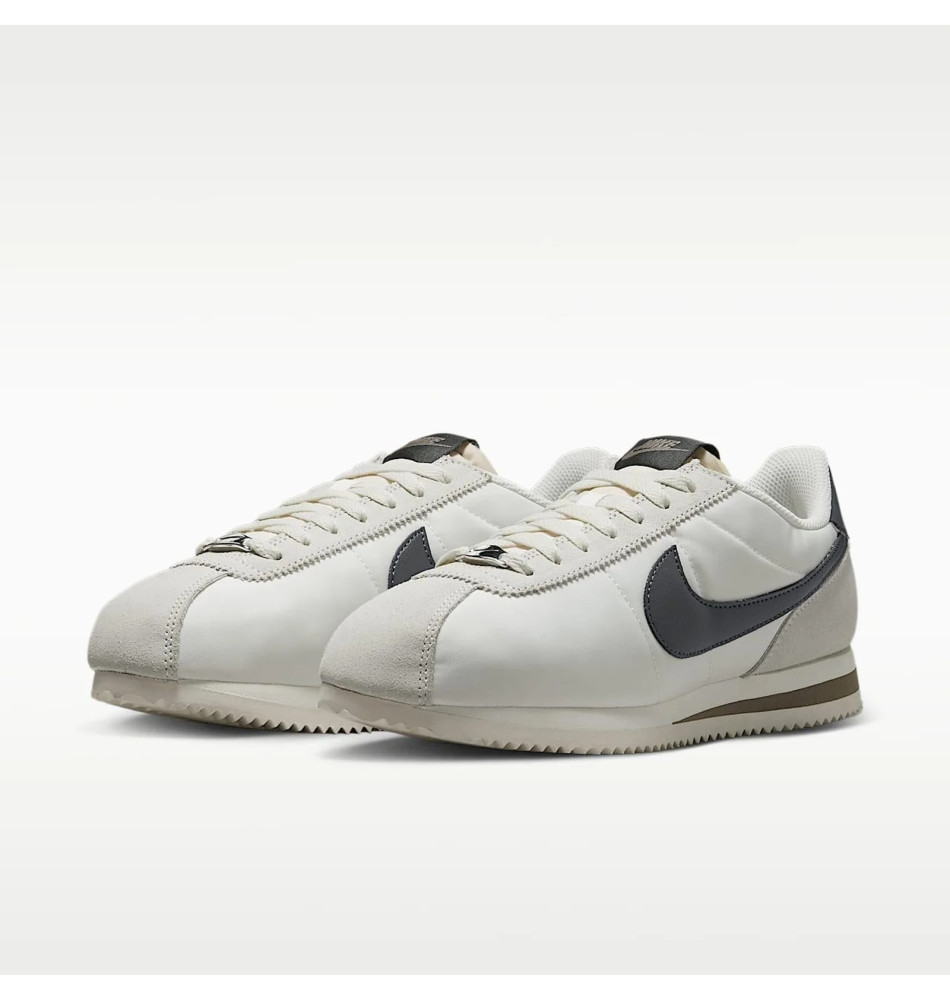Жіночі кросівки Nike Wmns Cortez IU7556-030_image_8
