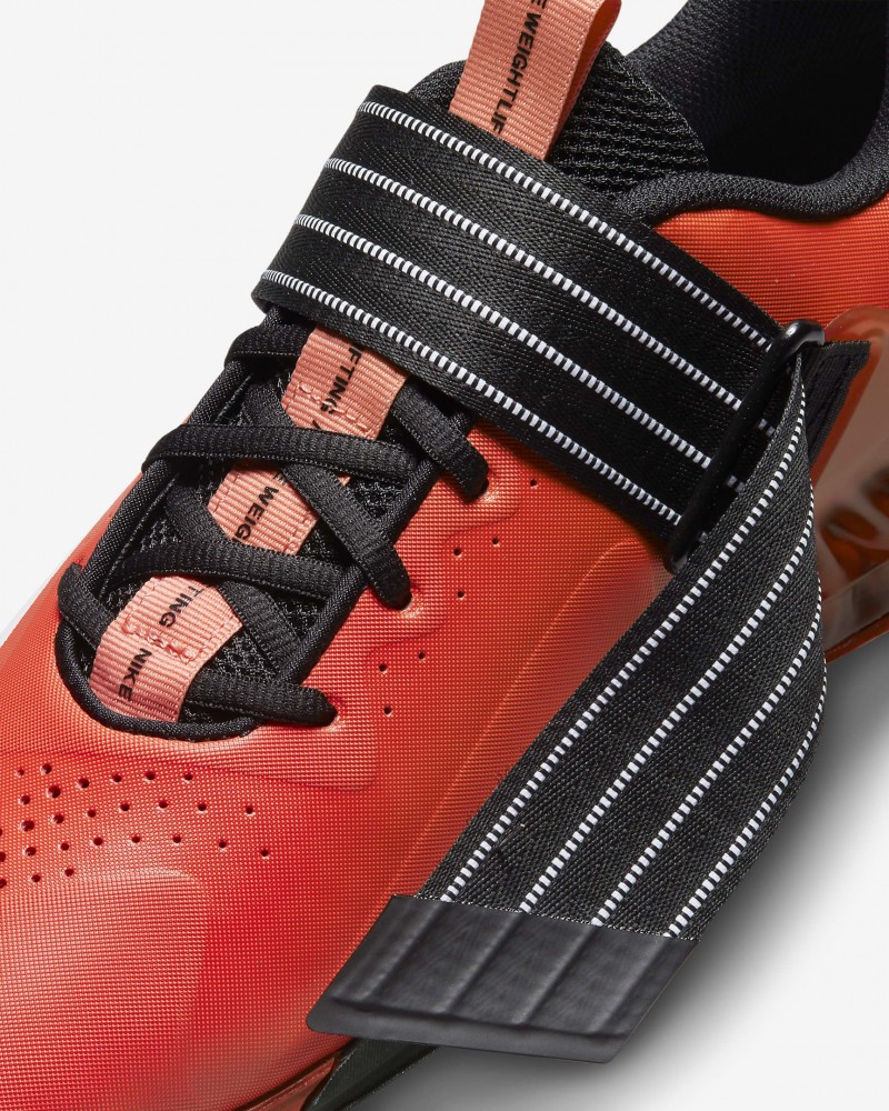 Чоловічі штангетки Nike Savaleos CV5708-606_image_3