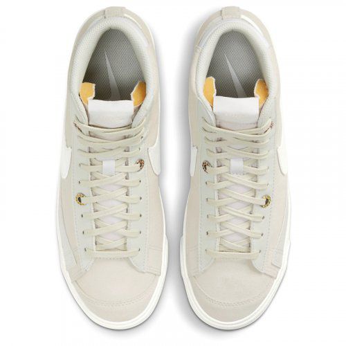 Женские кроссовки Nike Blazer Mid 77 DH4271-001_image_3