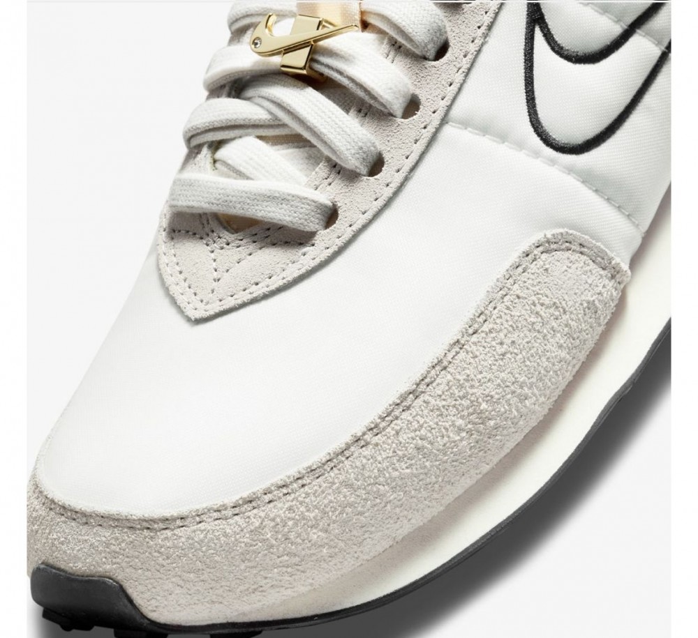Кросівки Nike Waffle Trainer 2 DH4390-100_image_3
