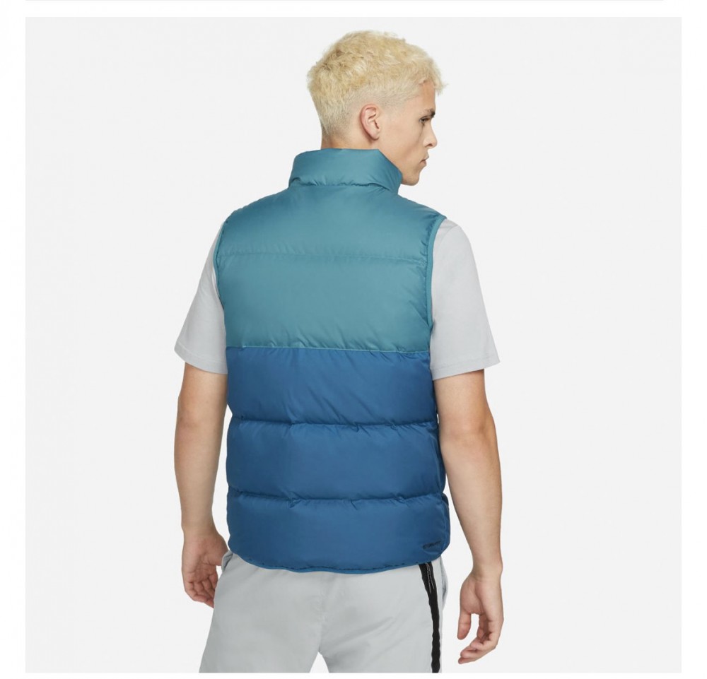 Мужская жилетка Nike Sportswear Storm-FIT Windrunner Vest DD6817-415_image_2