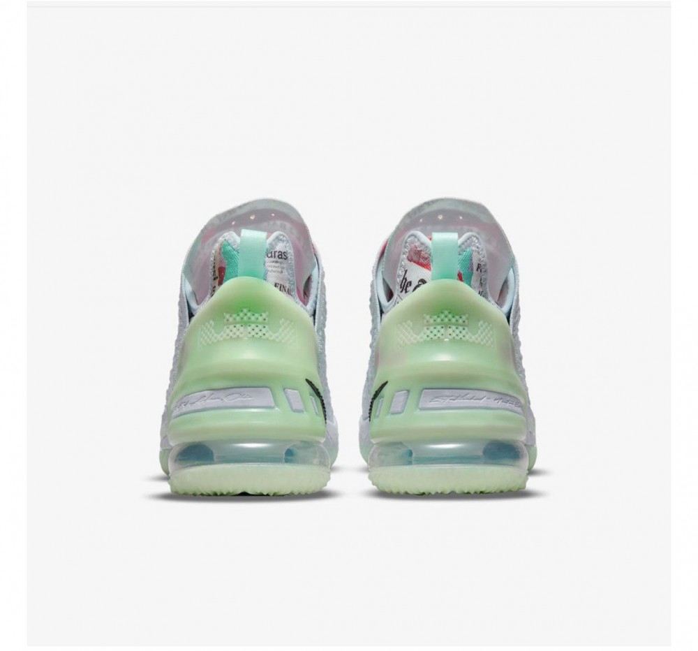 Чоловічі кросівки Nike LeBron 18 Black White University CQ9283-401_image_3