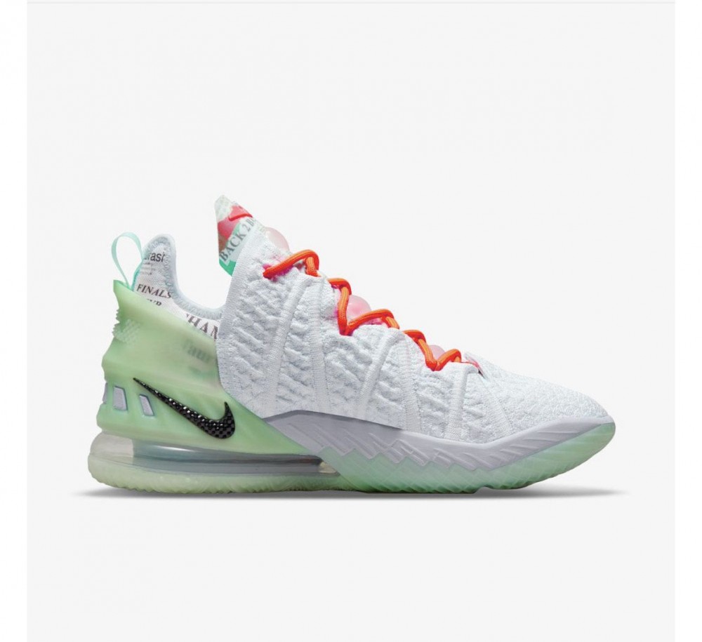 Чоловічі кросівки Nike LeBron 18 Black White University CQ9283-401_image_1