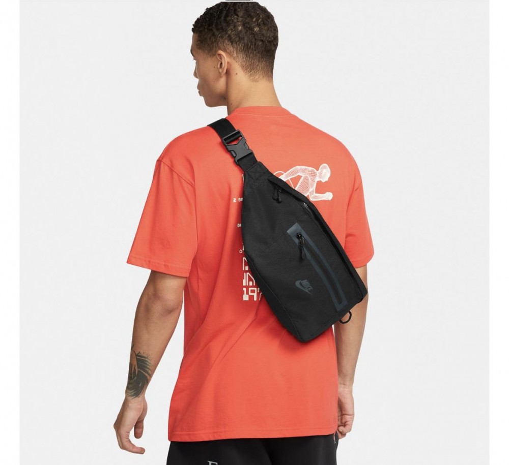 Сумка Nike Nk Elmntl Prm Waistpack DN2556-010_image_4