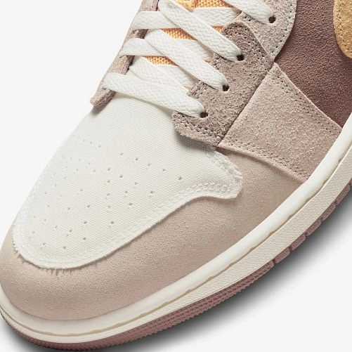 Кросівки Air Jordan 1 Low Se Craft DN1635-200_image_3