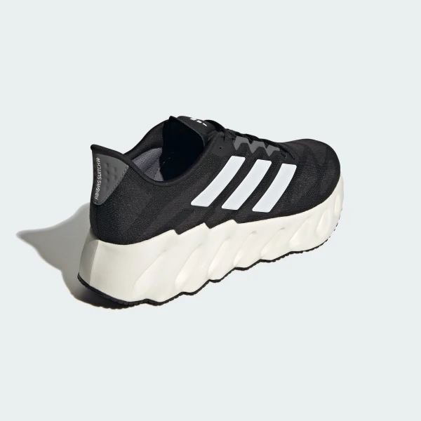 Кросівки для бігу Adidas Shift FWD Performance ID1780_image_4