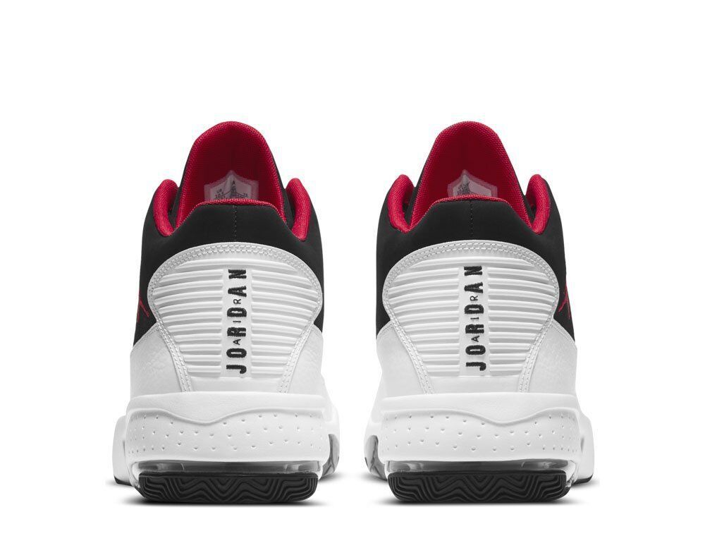 Чоловічі кросівки Jordan Max Aura 2 CK6636-100_image_4