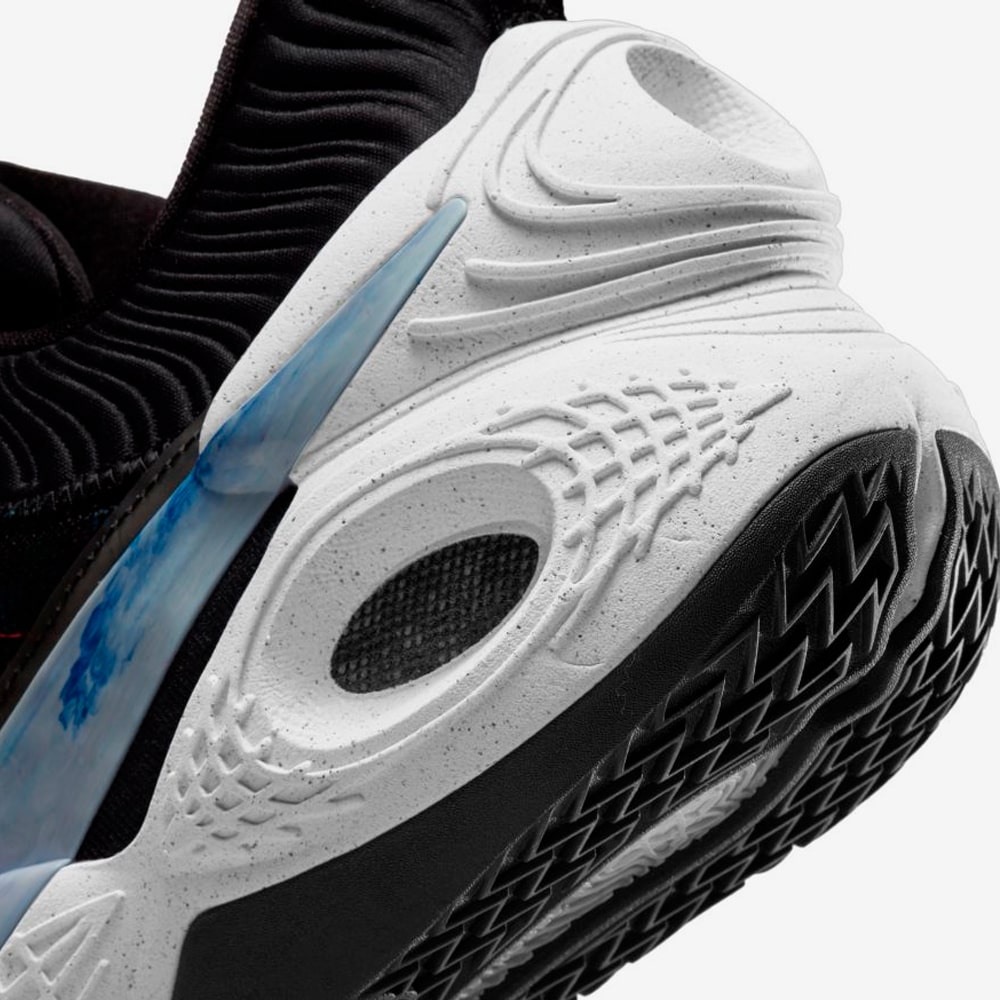 Чоловічі кросівки Nike Cosmic Unity Wind DM4426-001_image_6