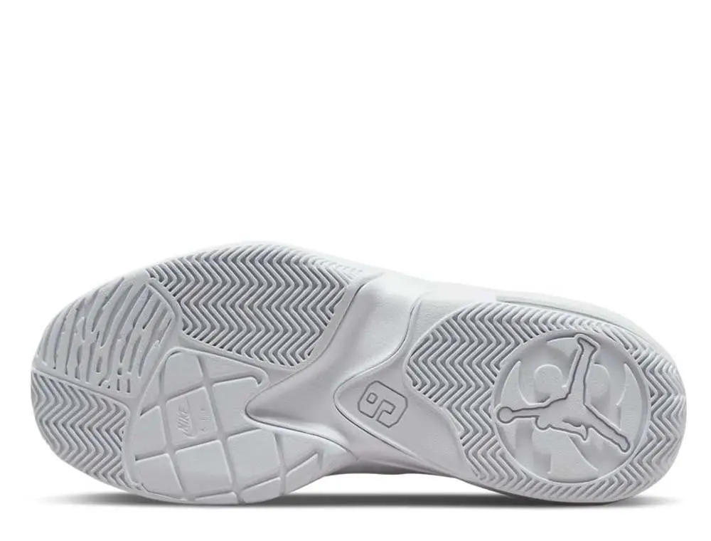 Кросівки чоловічі Nike Jordan Max Aura 3 CZ4167-110_image_4