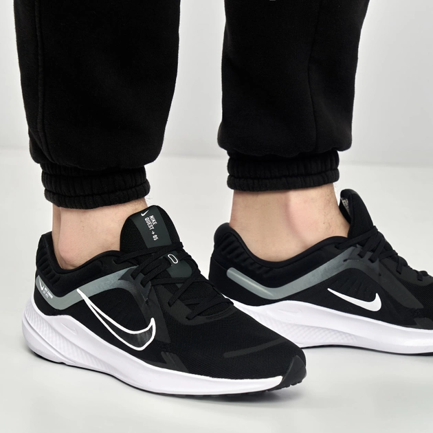 Кросівки чоловічі Nike Quest 5 DD0204-001_image_7