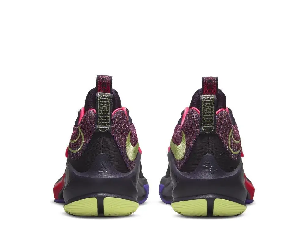 Чоловічі кросівки Nike Zoom Freak 3 "Cave Purple" DA0694-500_image_4