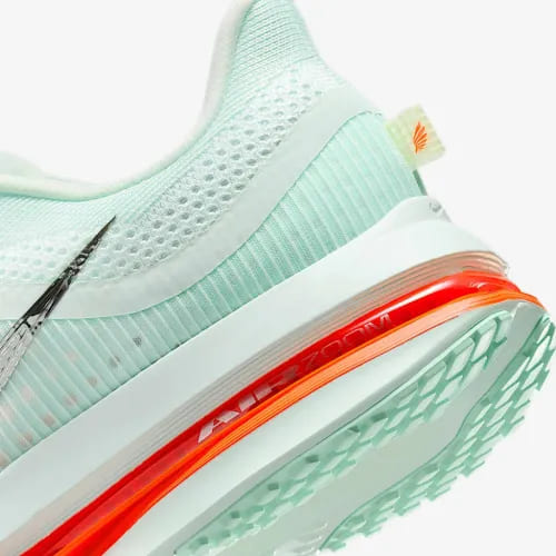 Кросівки чоловічі Nike Pegasus Premium HQ2592-301_image_6
