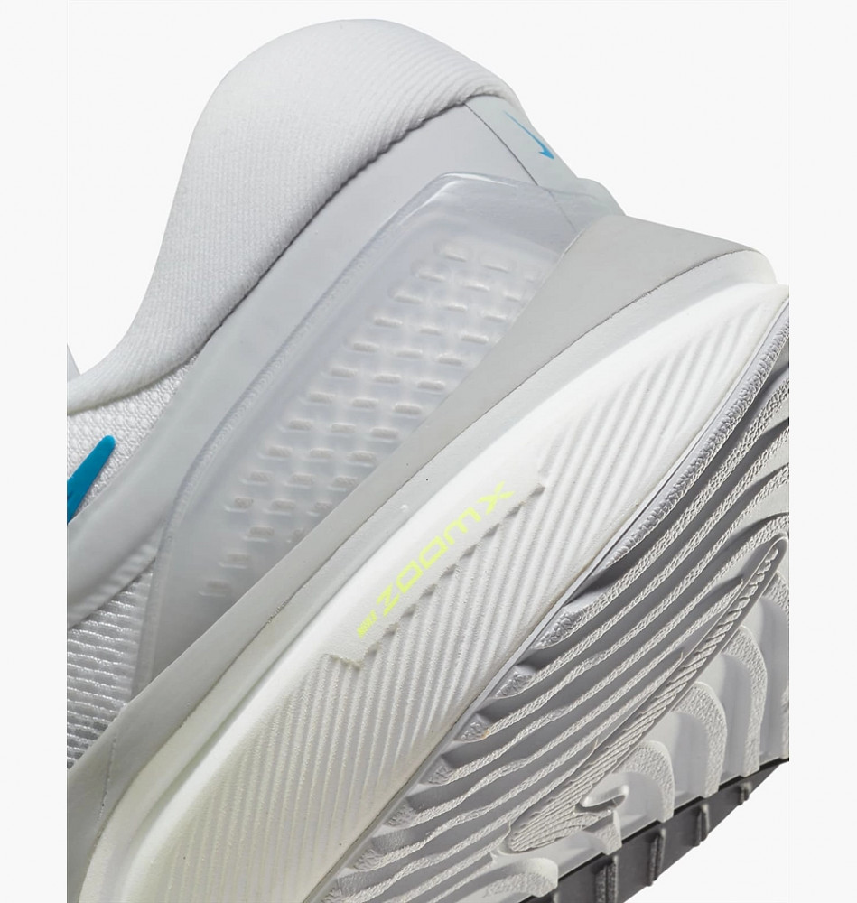 Кросівки Nike Air Zoom Vomero 16 DA7245-101_image_5