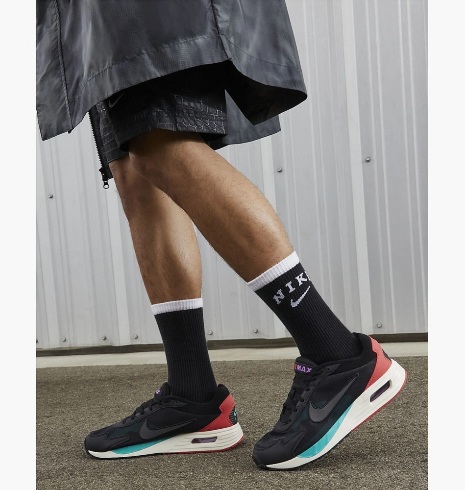 Чоловічі кросівки Nike Air Max Solo DX3666-001_image_8