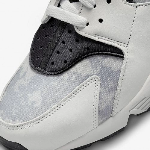 Кросівки Nike Air Huarache Premium White Dr0286-100_image_8