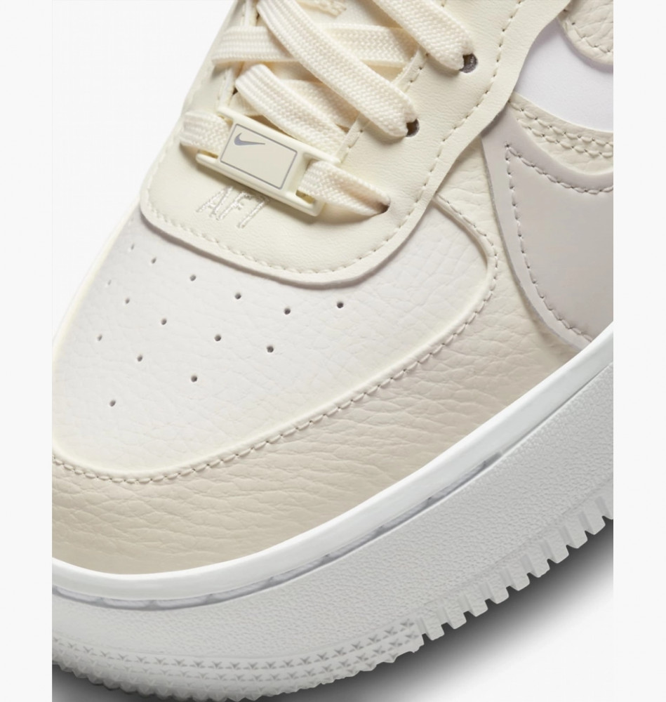Кеды женские Nike Air Force 1 DJ9946-107_image_6