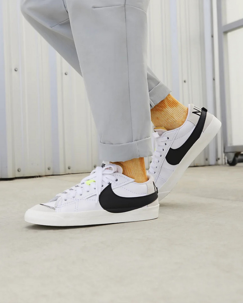 Кросівки Nike Blazer Low 77 Jumbo DN2158-101_image_5