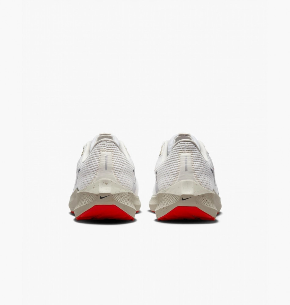 Кросівки Nike Pegasus 40 DV3853-100_image_3