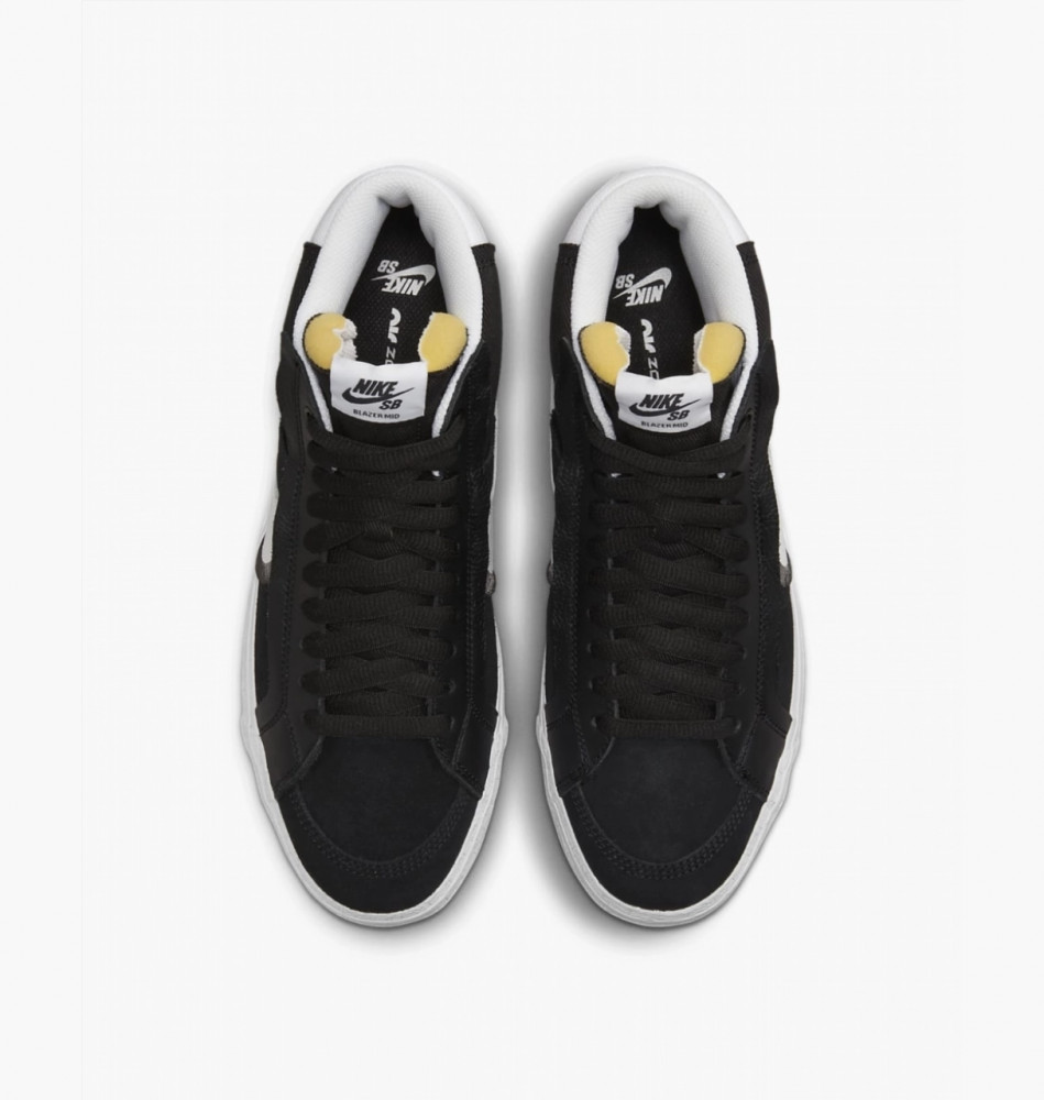 Кросівки Nike Sb Zoom Blazer Mid Premium Plus Dr9144-001_image_3