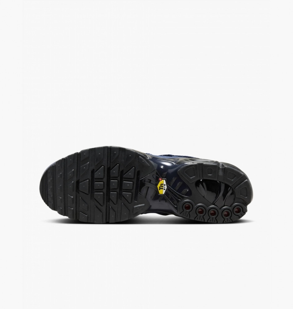 Чоловічі кросівки Nike Air Max Plus Utility FD0670-400_image_9