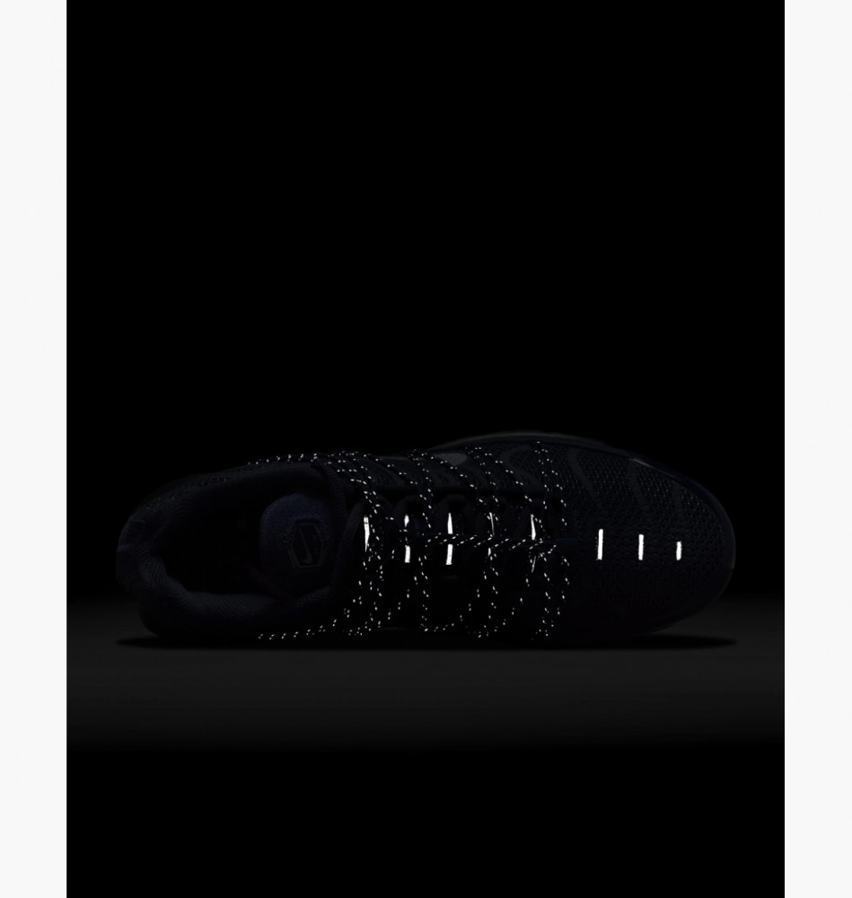 Чоловічі кросівки Nike Air Max Plus Utility FD0670-400_image_4