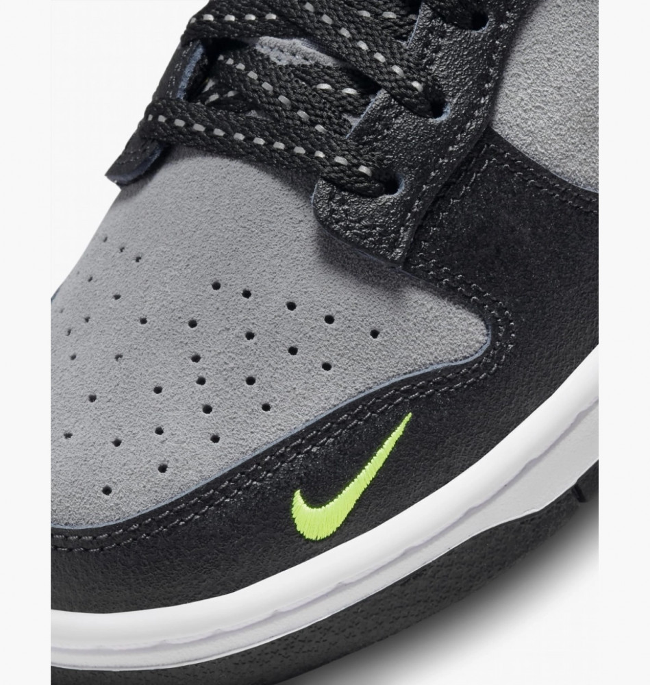 Кросівки Nike Dunk Low Black/Grey FQ2205-001_image_7