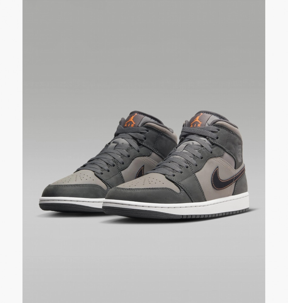 Кросівки Air Jordan 1 Mid Se FQ8338-017_image_4