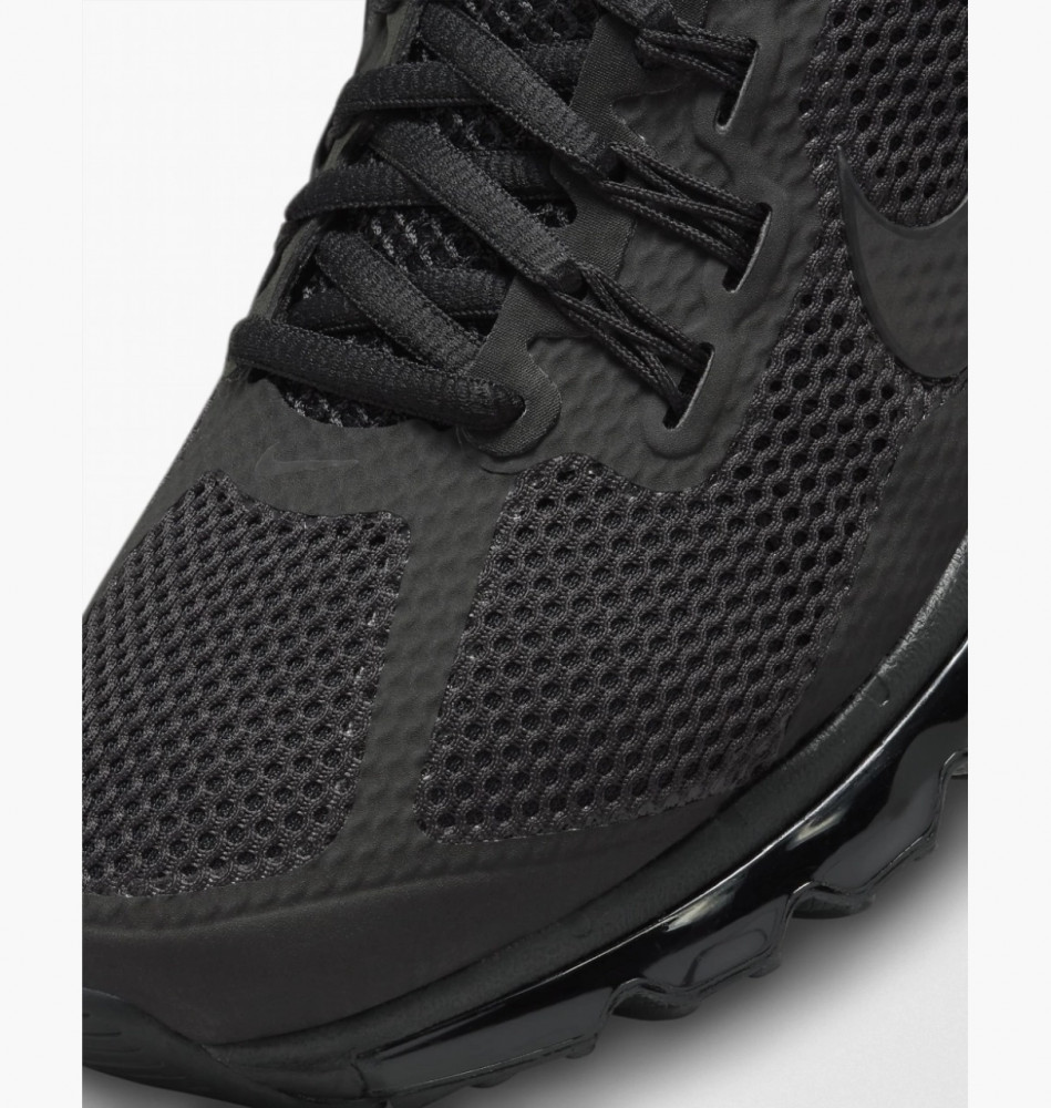 Кросівки Nike Air Max Plus FZ3156-010_image_9
