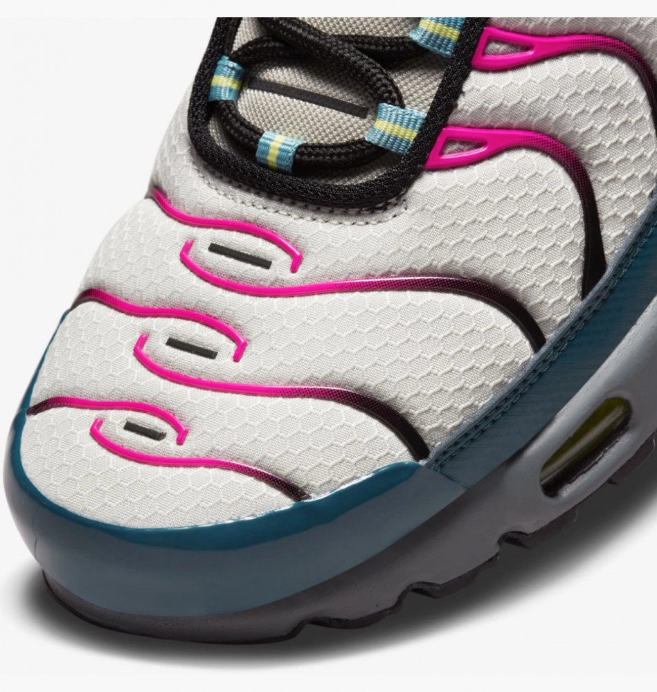 Кросівки Nike Air Max Plus Piteal Volt DH4776-002_image_6