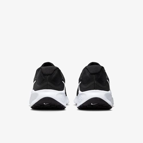 Кросівки чоловічі Nike Revolution 7 FB2207-001_image_4