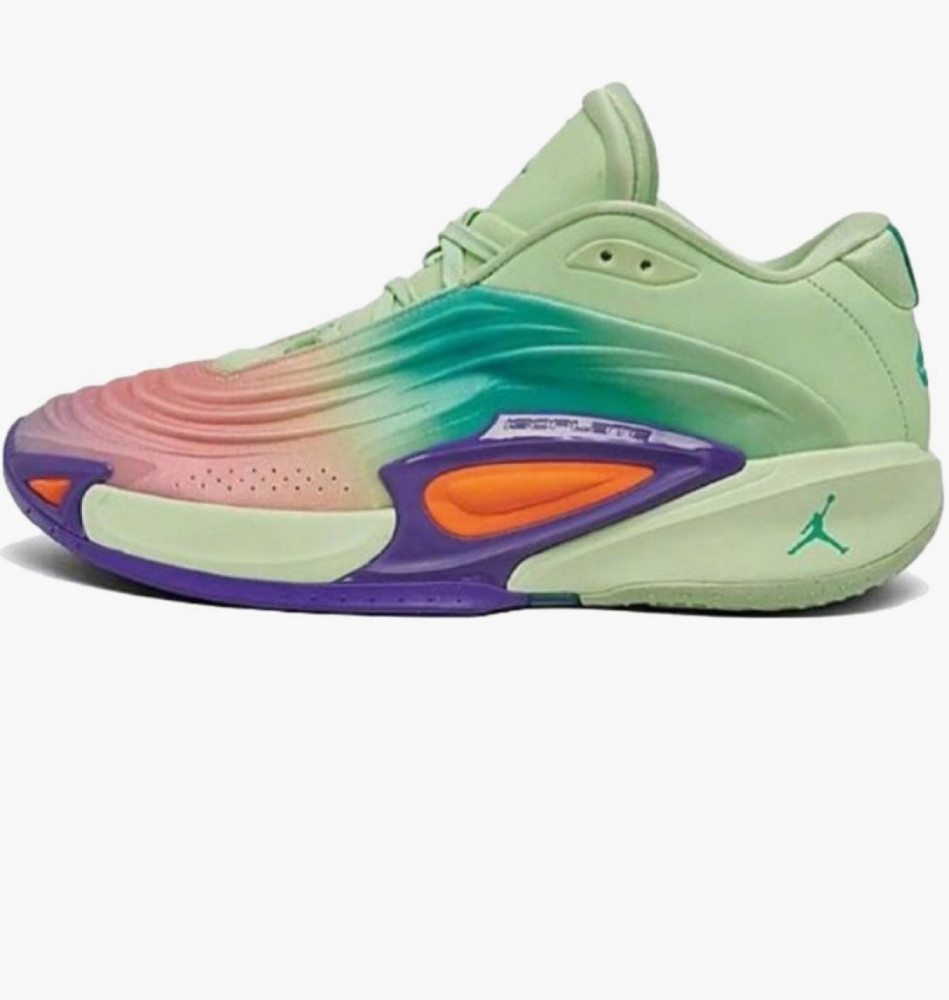 Кросівки чоловічі Air Jordan Luka 3 HQ4255-300_image_1
