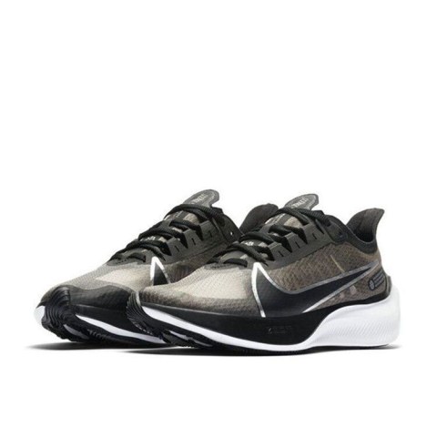 Чоловічі кросівки Nike Zoom Gravity BQ3203-011_image_4