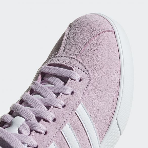 Женские кроссовки Adidas Courtset F35770