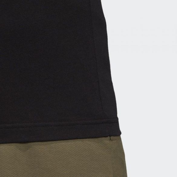 Мужская футболка Adidas Must Haves Badge of  Sport Graphic DV3075_image_3