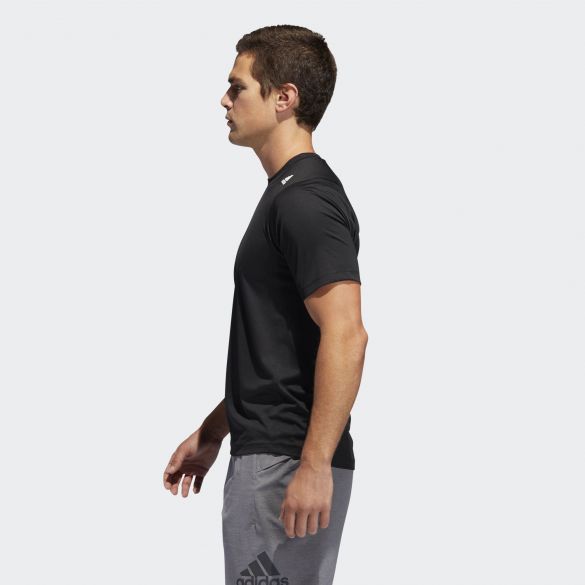 Футболка Adidas Freelift Sport Fitted 3-Stripes DW9825_image_2