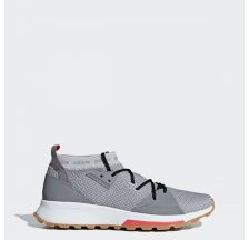 Женские кроссовки Adidas Quesa F34626