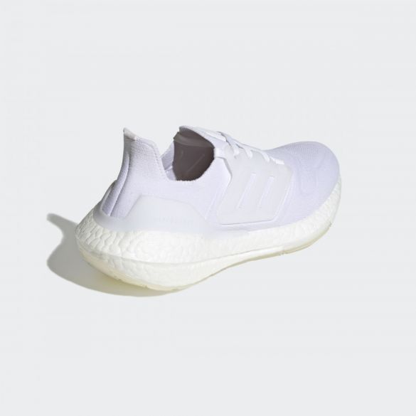 Кросівки для бігу adidas Ultraboost 22 GX5590_image_3