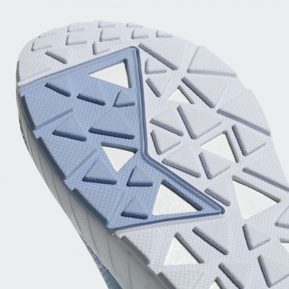 Женские кроссовки Adidas Neo Questar Byd W DB1689
